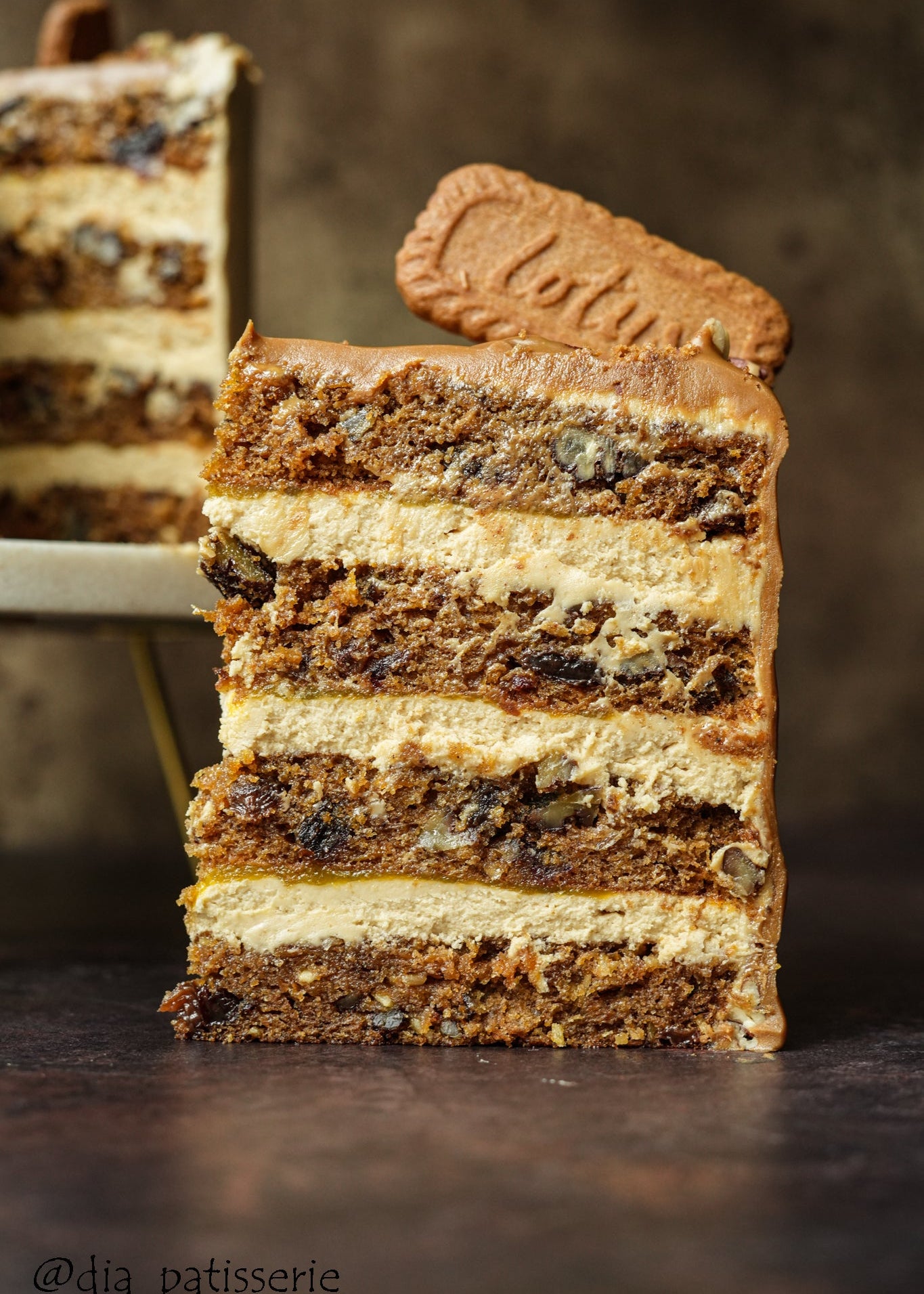 Morkų lotosas – Morkų ir „Biscoff“ tortas + PAPILDOMI receptai | Skaitmeninis receptų PDF formatu