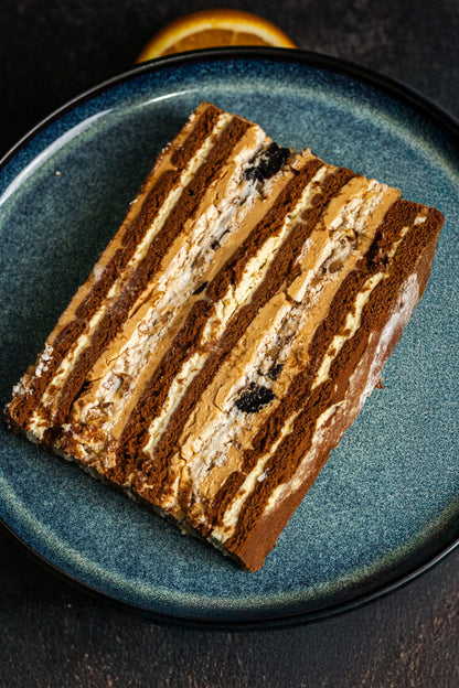 Tortas „Aristokratas“ – šokoladinis medaus ir morengų tortas | Skaitmeninis recepto PDF